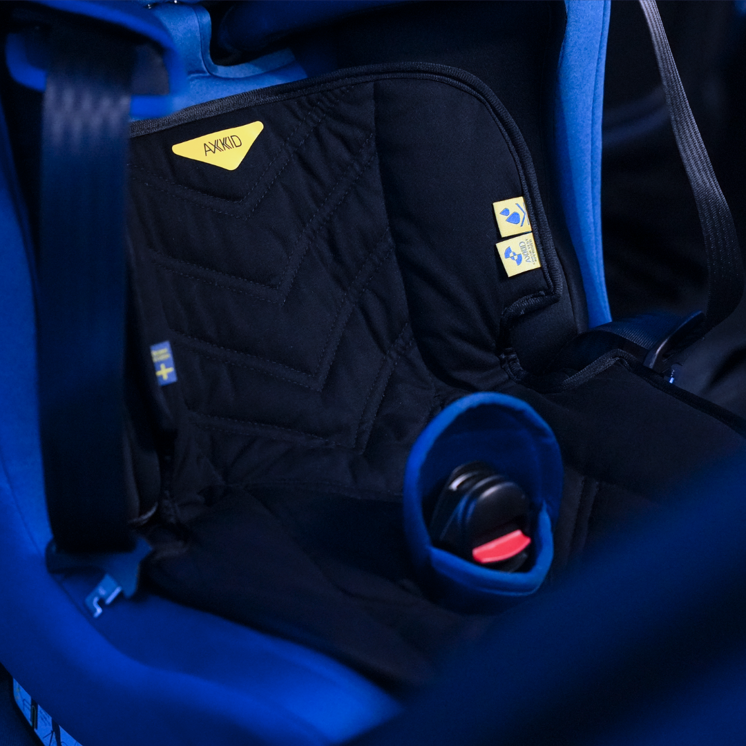Axkid Car Seat Protector (Piddle) Pad image 1