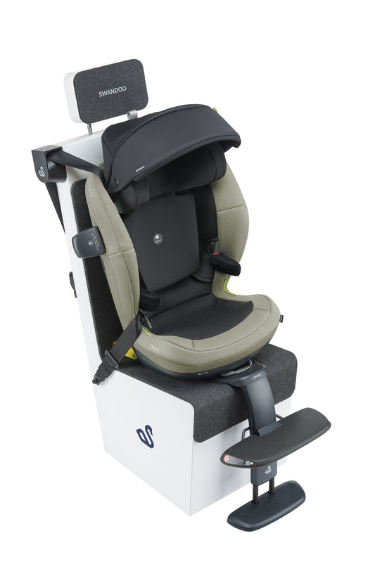 Swandoo Universal Booster Footrest image 1